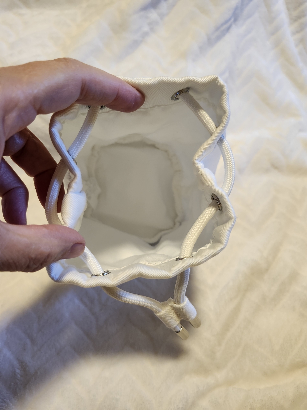 Dior White Drawstring Pouch with Box - Picture 5 of 5